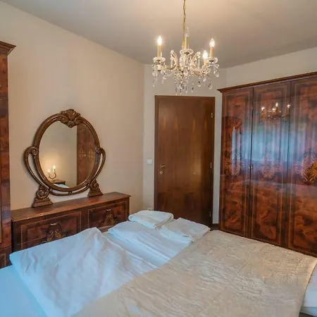 Apartment Royal Luxus Wellness *