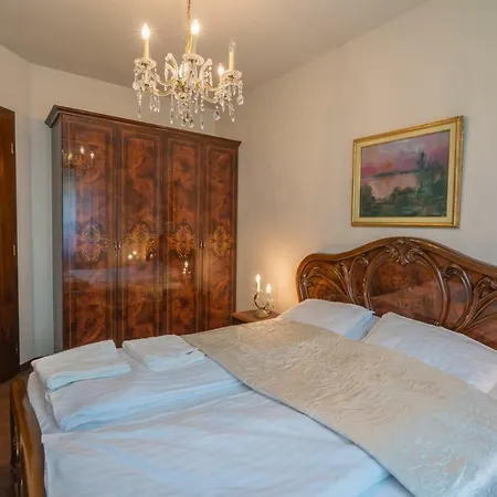 Royal Luxus Wellness Apartment