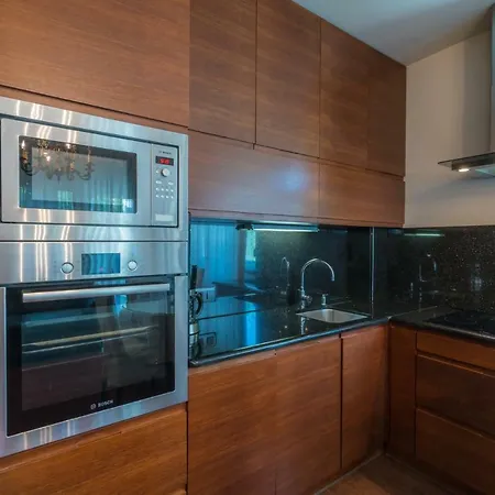 Royal Luxus Wellness Apartment Siofok
