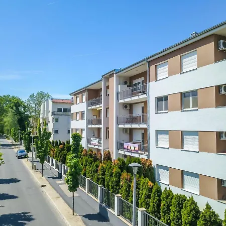 Royal Luxus Wellness Appartement Siófok