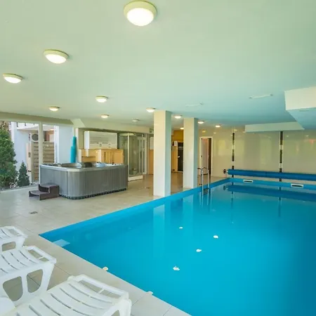 Appartement Royal Luxus Wellness Siófok