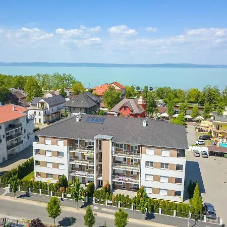 Royal Luxus Wellness Apartment Siofok