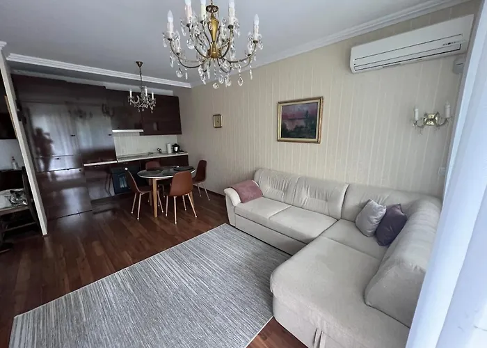 Royal Luxus Wellness Апартаменты *