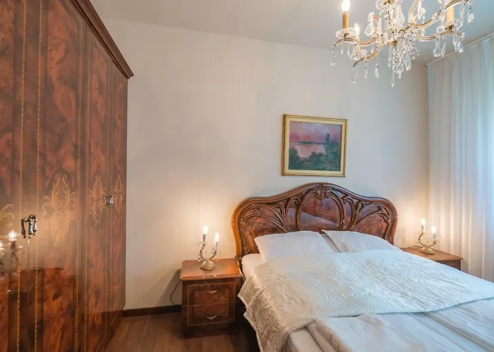 Апартаменты Royal Luxus Wellness *