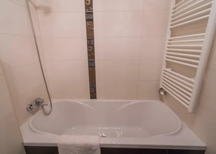 Royal Luxus Wellness Апартаменты
